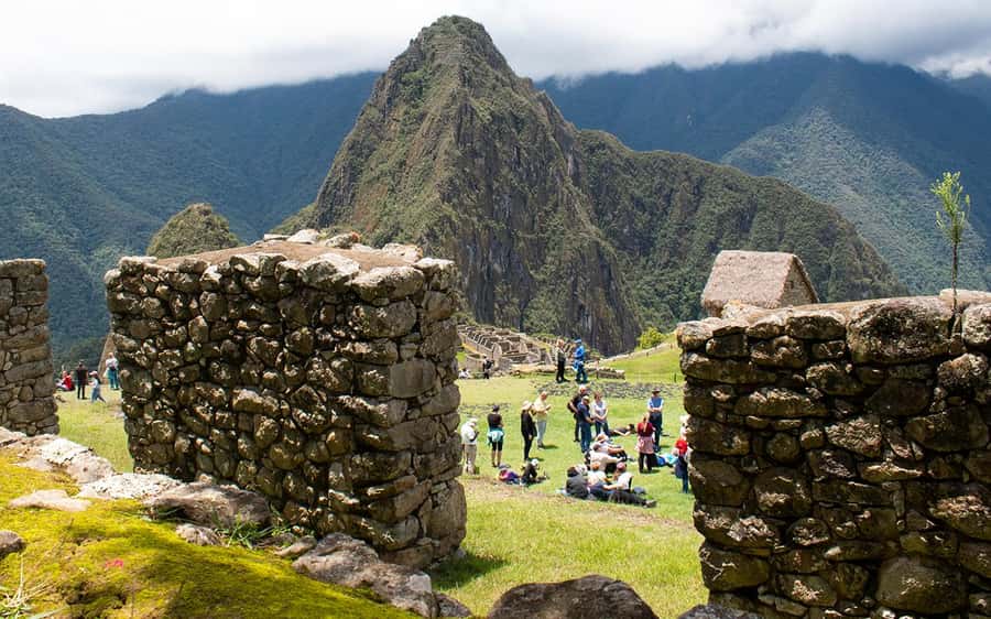 Machupicchu tour by tourist train in 2 days - Who will get the most from this tour