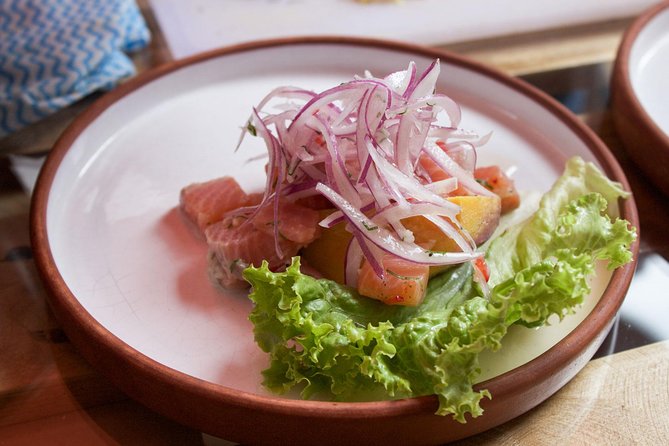 Market Tour and Gourmet Peruvian Cooking Lesson with a Professional in Urubamba - Why this Urubamba food experience is worth considering