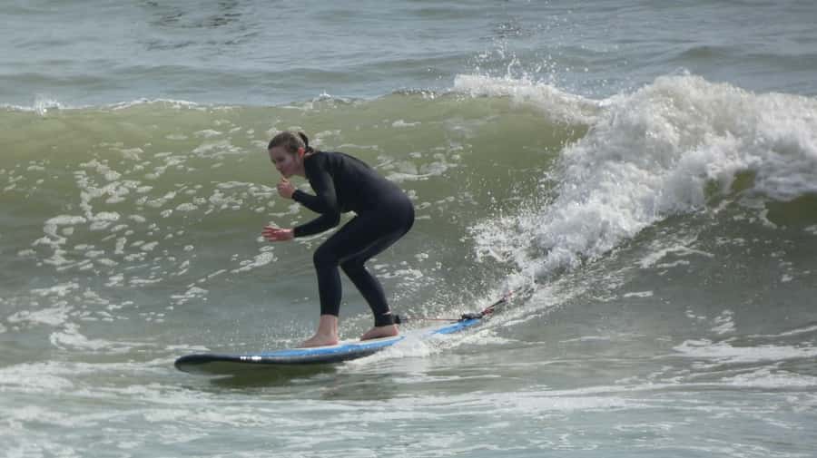 Miraflores: Surf Class with Videos, Equipment and Instructor - About one hour in the water