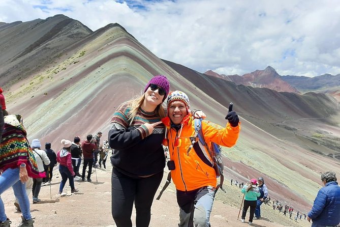 Mountain of Colors Full Day - Key Points at a Glance
