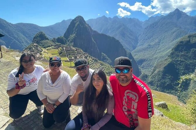 Mystic Sacred Valley and Machupicchu 2 Day Trip - Maras brings the valley down to salt