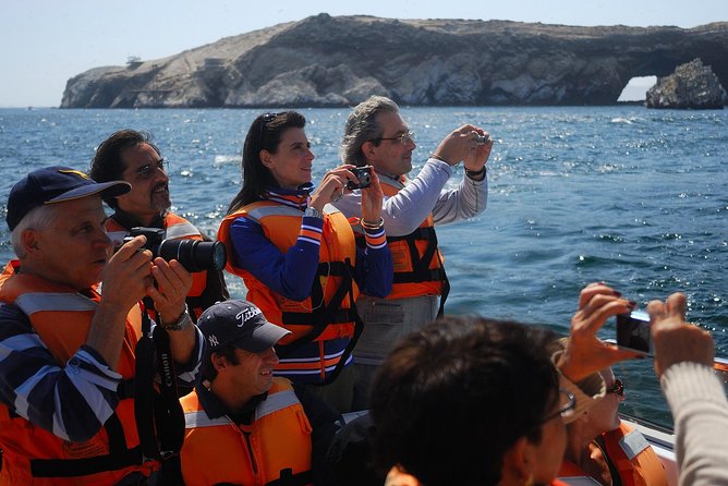 Nazca Lines & Ballestas Islands Private Tour Bus&Flight from Lima - Is $818 a fair price?