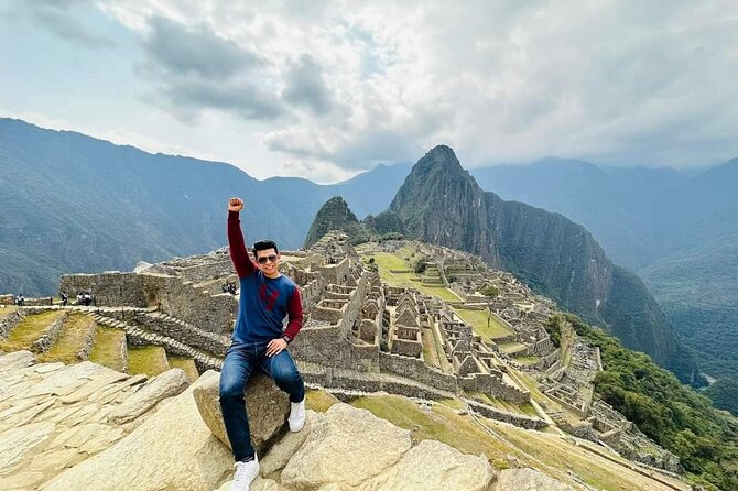 One-day visit to Machu Picchu by luxurious Vistadome train. - Why the Vistadome makes the journey part of the tour