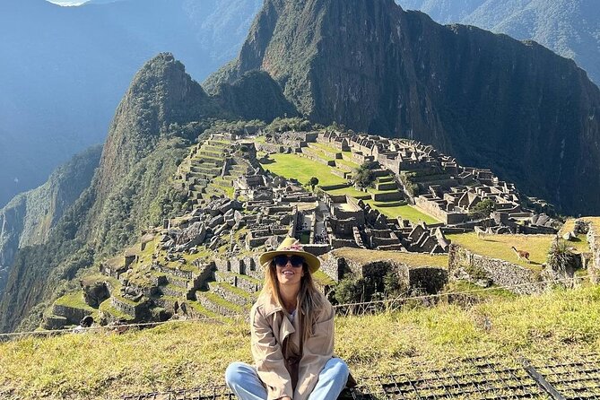 One-day visit to Machu Picchu by luxurious Vistadome train. - Lunch in Aguas Calientes, then the return train