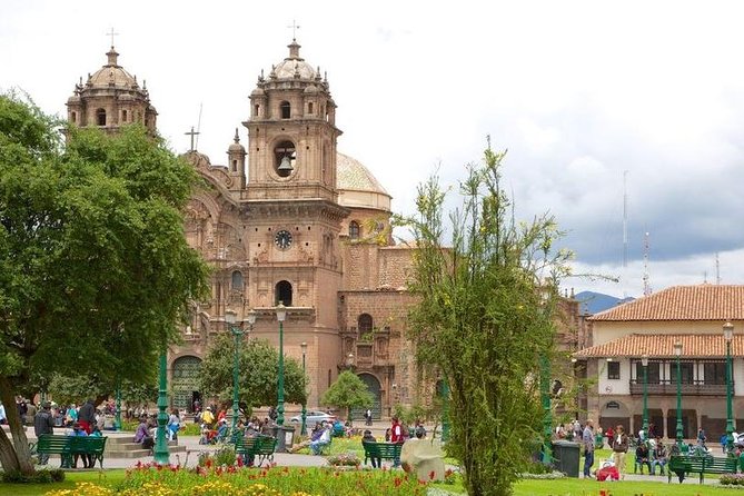 Open Bus Cusco City Tour - The Andean ceremony and shopping stops