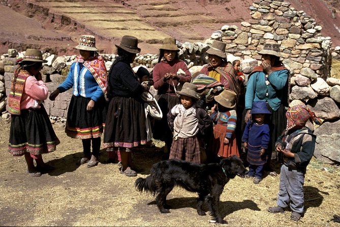 Palccoyo Rainbow Mountain Tour - Private Day Trek - Three colored mountains, Red Valley, and Ausangate