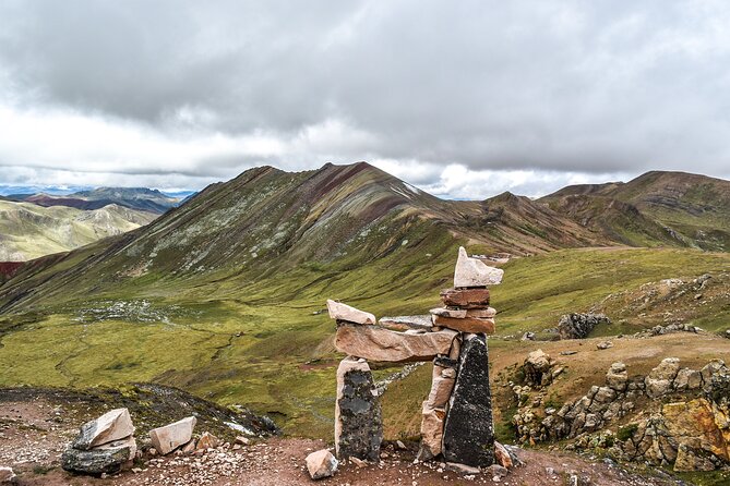 Palccoyo Rainbow Mountain Tour - Private Day Trek - The optional 15 minute stone forest walk