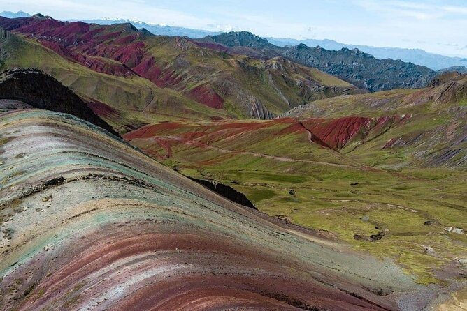 Palcoyo Colored Mountain Tour, Ribbon with Alpacas - The 40-minute climb to Palcoyo Pass