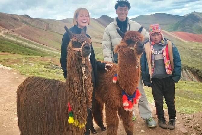 Palcoyo Colored Mountain Tour, Ribbon with Alpacas - What the $125 price really includes