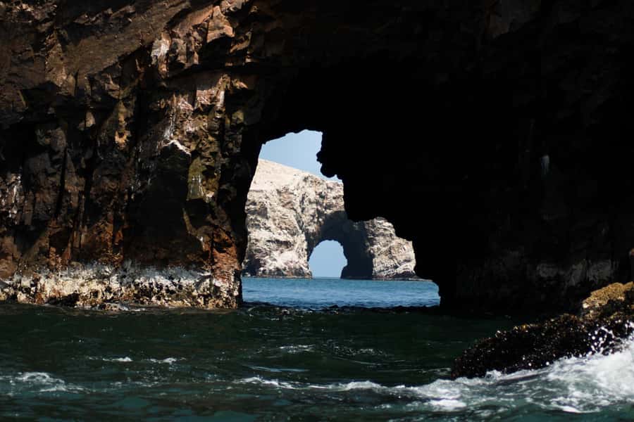 PARACAS: BALLESTAS ISLANDS AND NATIONAL RESERVE - Who will get the most from this day
