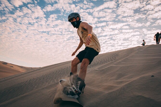 Paracas, Huacachina and Sunset Tour at the Oasis - Ballestas Islands: the strongest nature stop
