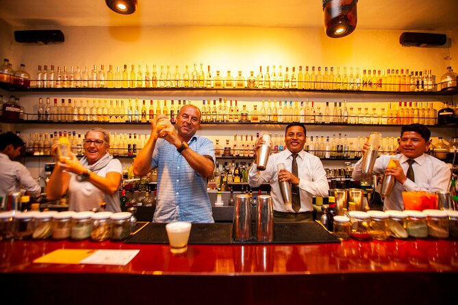 Pisco Sour Secrets: Hands-On Mixology in Historic Cusco - Arriving at Casa Intrepid on Zetas 109