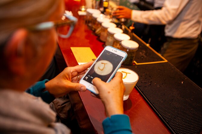 Pisco Sour Secrets: Hands-On Mixology in Historic Cusco - Shaking your own Pisco Sour