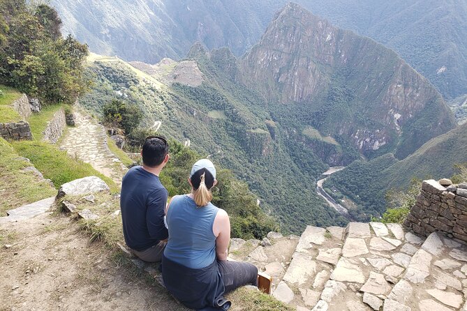 Private 4 Day Inca Trail Trek Tour to Machu Picchu - Guides, pacing, and the local connection