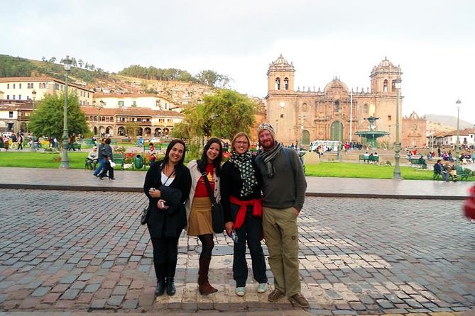 Private Cusco Walking Tour: Inca Museum, Qorikancha and San Pedro Market - Plaza de Armas: a 20-minute orientation