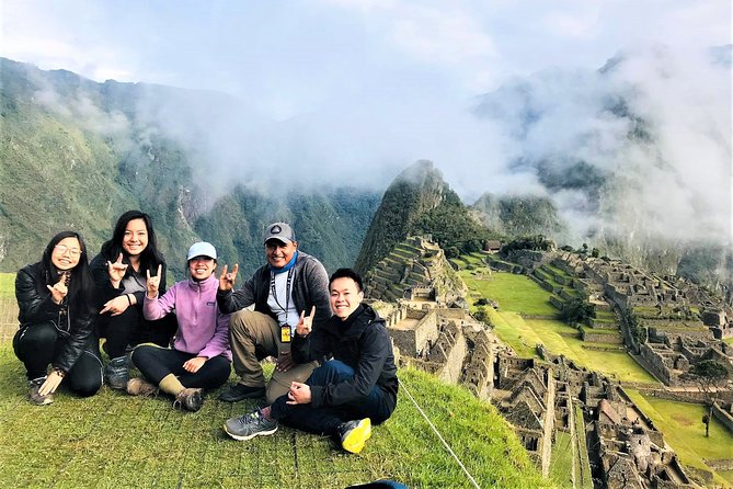 Private Inca Trail to Machu Picchu 1 Day - Ollantaytambo to kilometer 104 by train