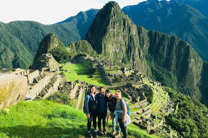Private Inca Trail to Machu Picchu 1 Day - Chachabamba: the first Inca site