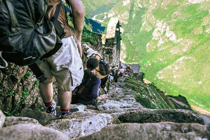Private Inca Trail Trek to Machu Picchu 4 Days / 3 Nights - Day 1: From Cusco to Km 82 and Wayllabamba