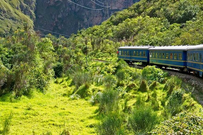 Private Machu Picchu 1 Day Tour from Poroy Cusco - The early pickup and Poroy train station