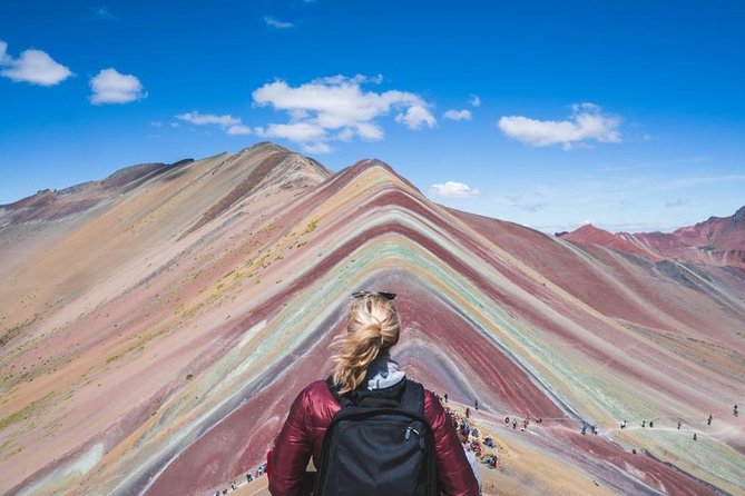 Private Rainbow Mountain Full Day Tour - The downhill return and lunch in Cusipata