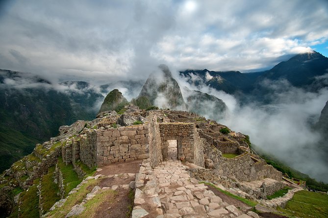 Private Sacred Valley & Machu Picchu with Vistadome Train - Machu Picchu: An early morning at the Inca citadel