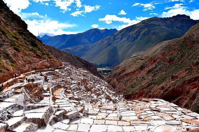 Private Tour: 2-Day Exploration of the Sacred Valley and Machu Picchu - An early visit to Machu Picchu