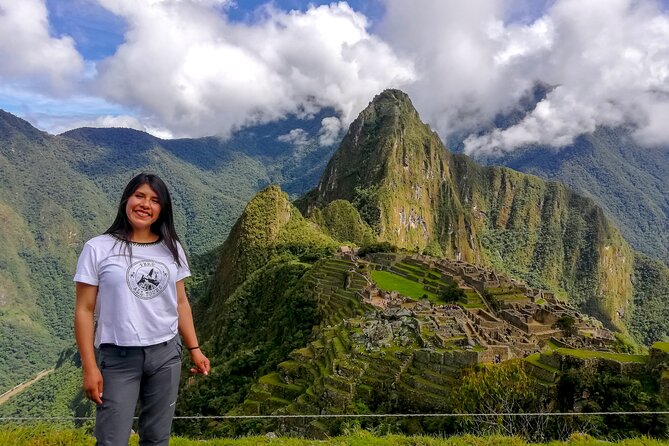 Private Tour 2 Days 1 Night Sacred Valley and Machupicchu by Train - Key points at a glance