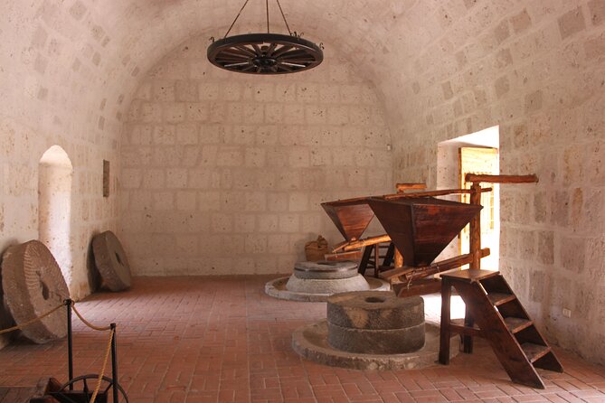 Private Tour Arequipa: Countryside Tour, Sabandia Mill and Founder's Mansion - Huasacache and the Founder’s Mansion