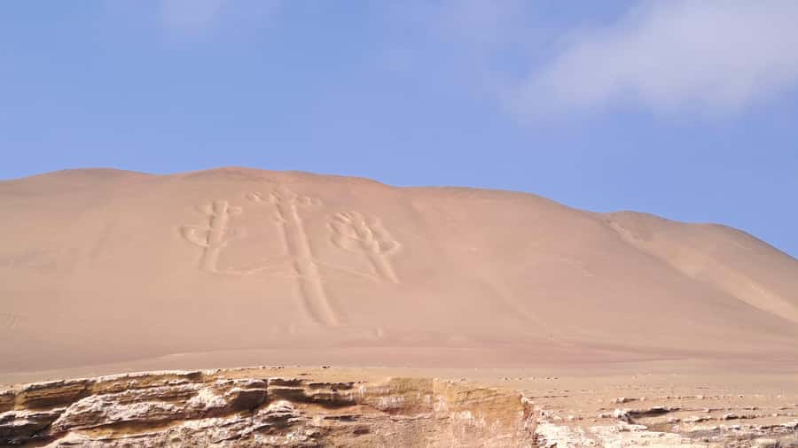 Private Tour: Ballestas Island & Huacachina Oasis, from Lima - What the guides add to the long road day