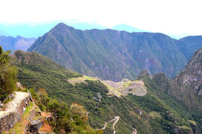 Private Tour, Full Day Machu Picchu with Lunch - Lunch and the long return to Cusco