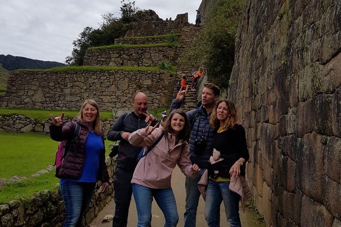 Private Tour Machu Picchu - Full Day from Cusco - Returning by bus, train, and road