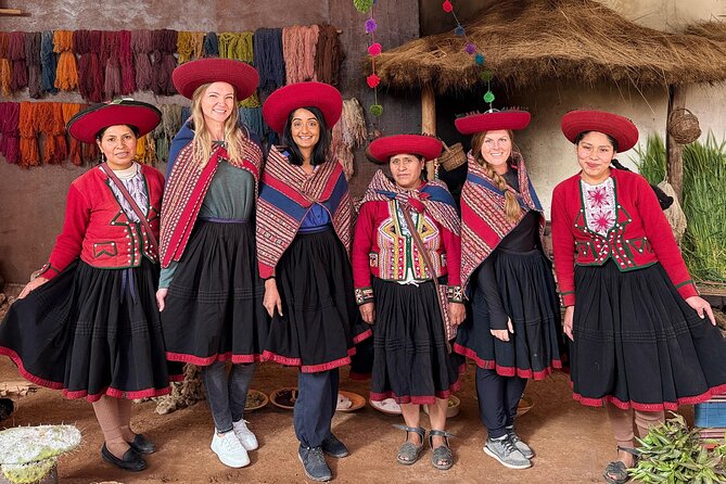 Private tour of Sacred valley: Pisac, Ollantaytambo and Chinchero - Chinchero textiles: from alpaca fiber to finished cloth