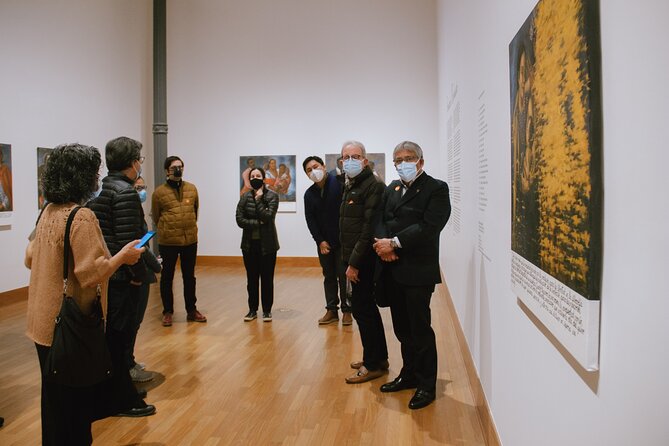 Private Tour with guide in Museo de Arte de Lima - MALI - Meeting your guide at Parque de la Exposición