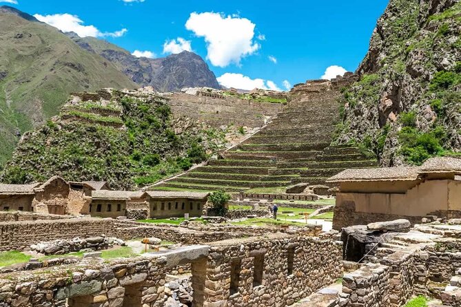 Private transfer Cusco to Ollantaytambo - Arriving in Ollantaytambo or at the station