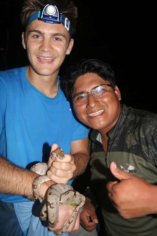 Puerto Maldonado: Jungle Night Tour with Sloths & Tarantulas - Entering the Tambopata National Reserve