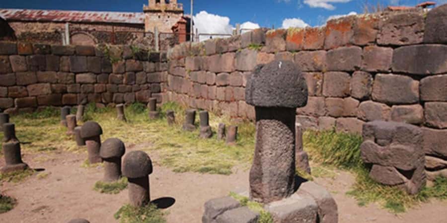 Puno: Chucuito, Aramu Muru, and Juli Day Trip - Chucuito and the Temple of Fertility
