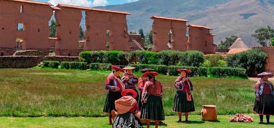 Puno: Full-Day Route of the Sun Tour to Cusco with Lunch - The guide and driver can make or break the day