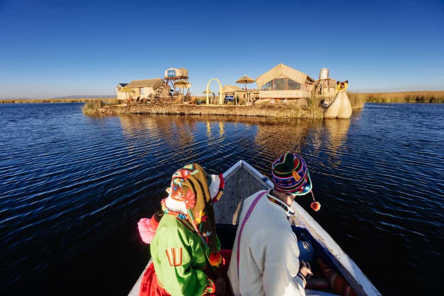 Puno: Full-Day Tour of Lake Titicaca and Uros & Taquile - Uros and the islands made from reeds