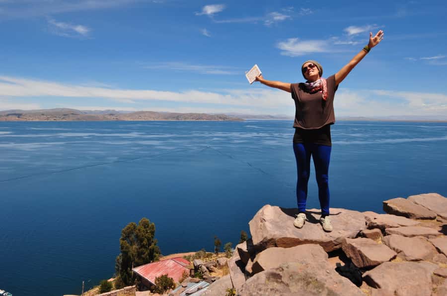Puno: Lake Titicaca Day Tour - Riding the Covered Boat Across Lake Titicaca