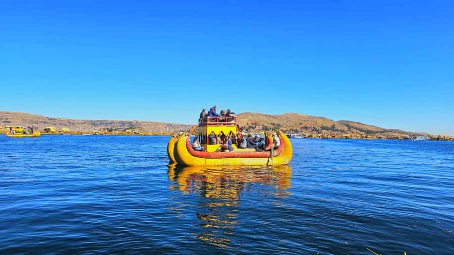 Puno: Uros and Taquile Speed-Boat Tour (Full Day) + VR - The guide can make or break the day