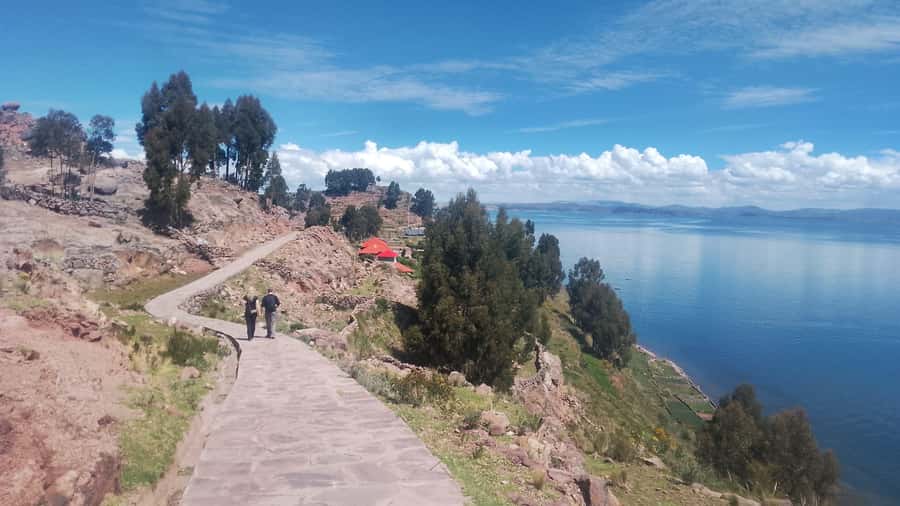 Puno: Uros and Taquile Speed-Boat Tour (Full Day) + VR - The return to Puno