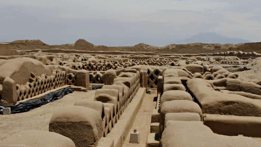 Pyramids of the Sun and the Moon, Huanchaco and Chan Chan - Starting at the Pyramids of the Sun and Moon
