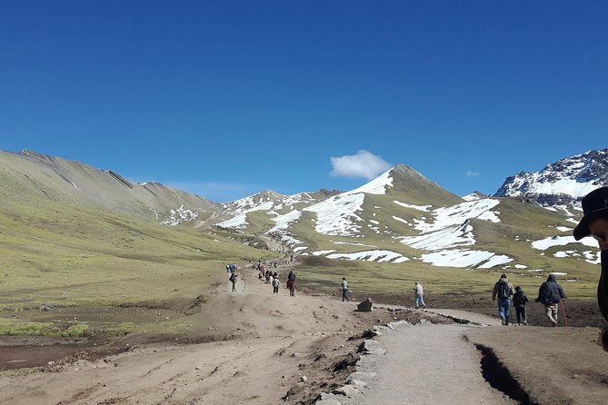 Rainbow Mountain Cusco Tour - Full Day - Three hours at the Rainbow Mountain viewpoint