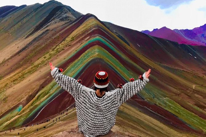 Rainbow Mountain Day Trip from Cusco: Vinicunca Hiking Tour - An early start through the Cusco highlands