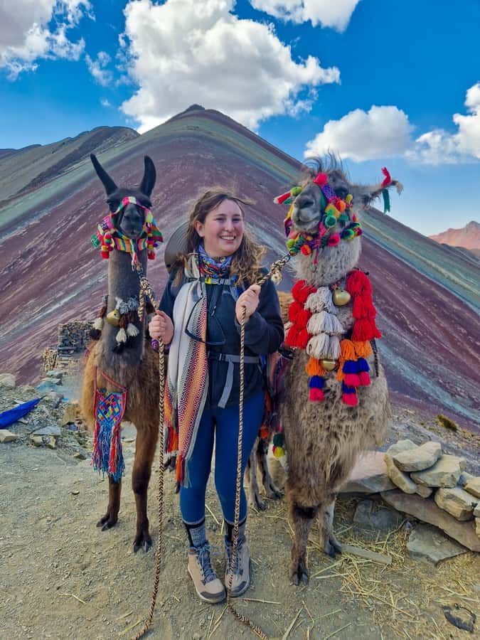 Rainbow Mountain Easy Tour – No Hiking or Driving Needed - Who should choose this outing