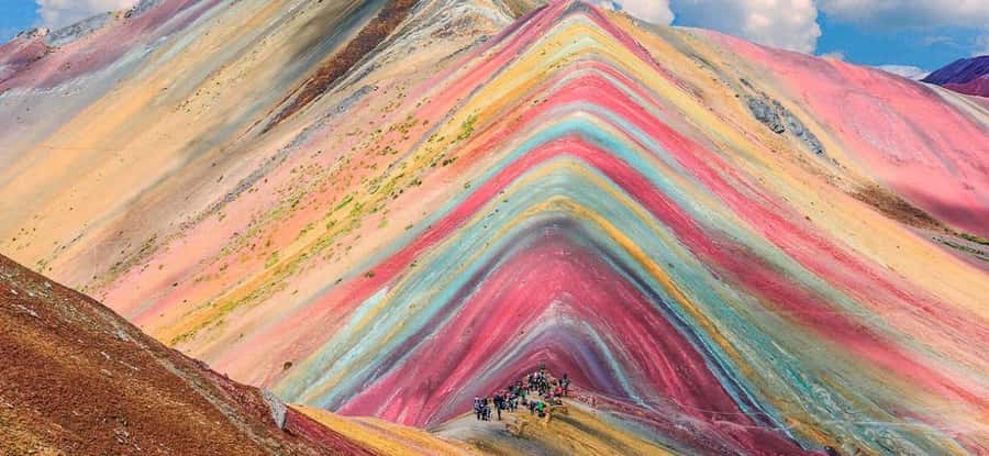 Rainbow mountain horseback riding tour + Buffet Lunch - Why Rainbow Mountain requires real preparation
