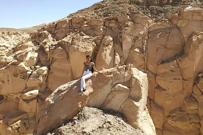 Route of the Sillar and Petroglyphs of Culebrillas - Apachetas and the End of the Visit