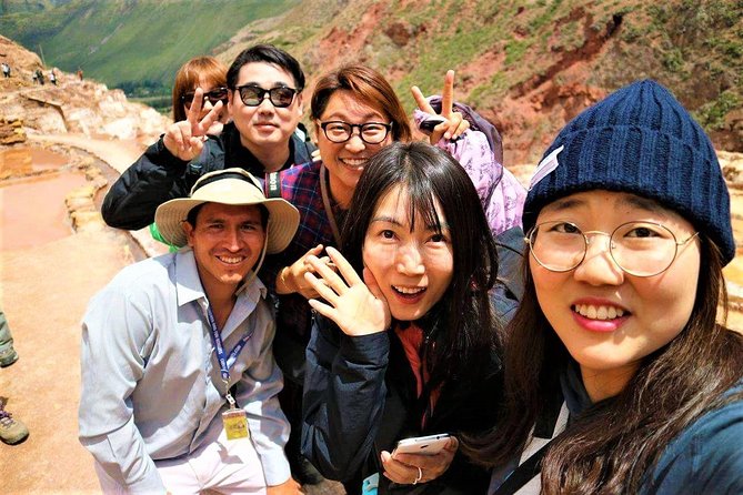Sacred Valley and Machu Picchu 2-day Tour - Pisaq ruins and the local market