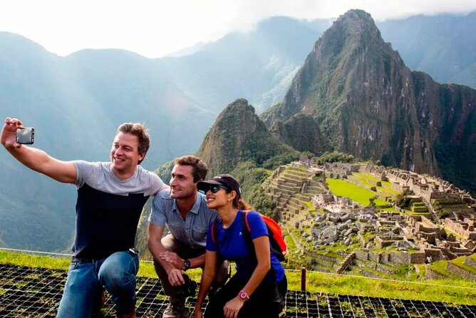Sacred Valley and Machu Picchu Excursion 2 days / 1 night - A fast route through the Sacred Valley