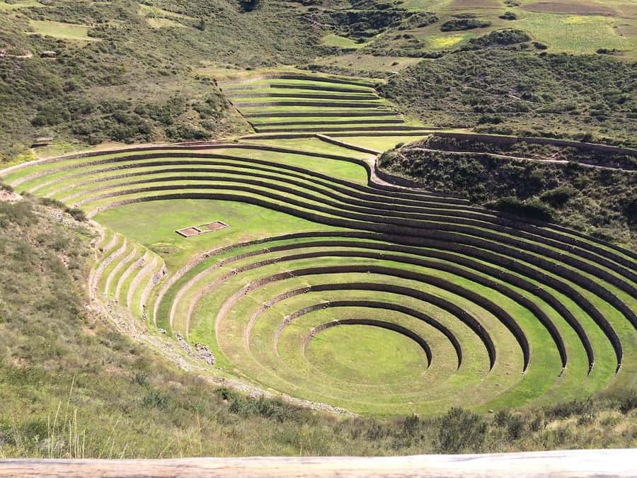Sacred Valley: Chinchero, Moray, Ollantaytambo & Pisac+Lunch - Ollantaytambo and its massive stone terraces